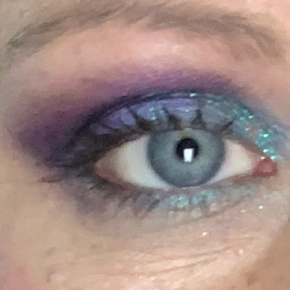 Meet your Posher, Toni - Picture 1 of 1